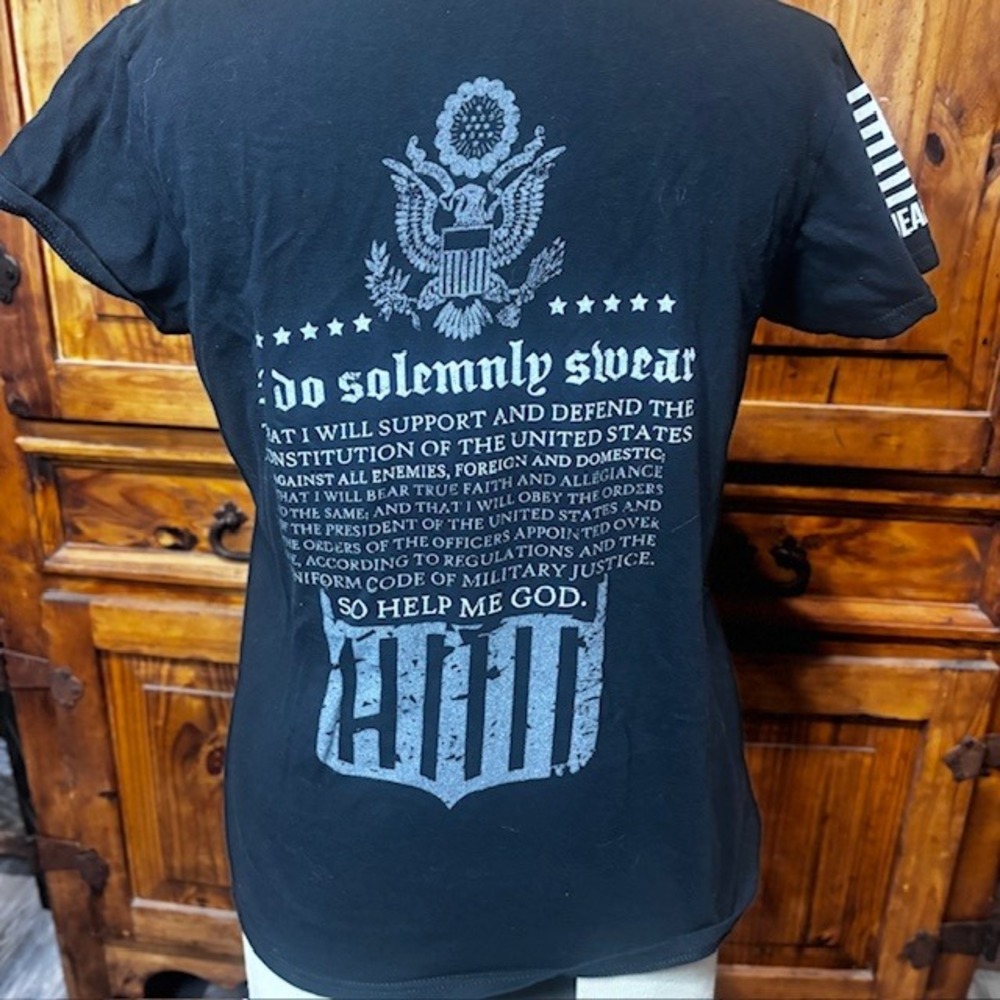 Nine Line Apparel Womens Black US Flag Helicopter Oath T Shirt - Picture 4 of 6